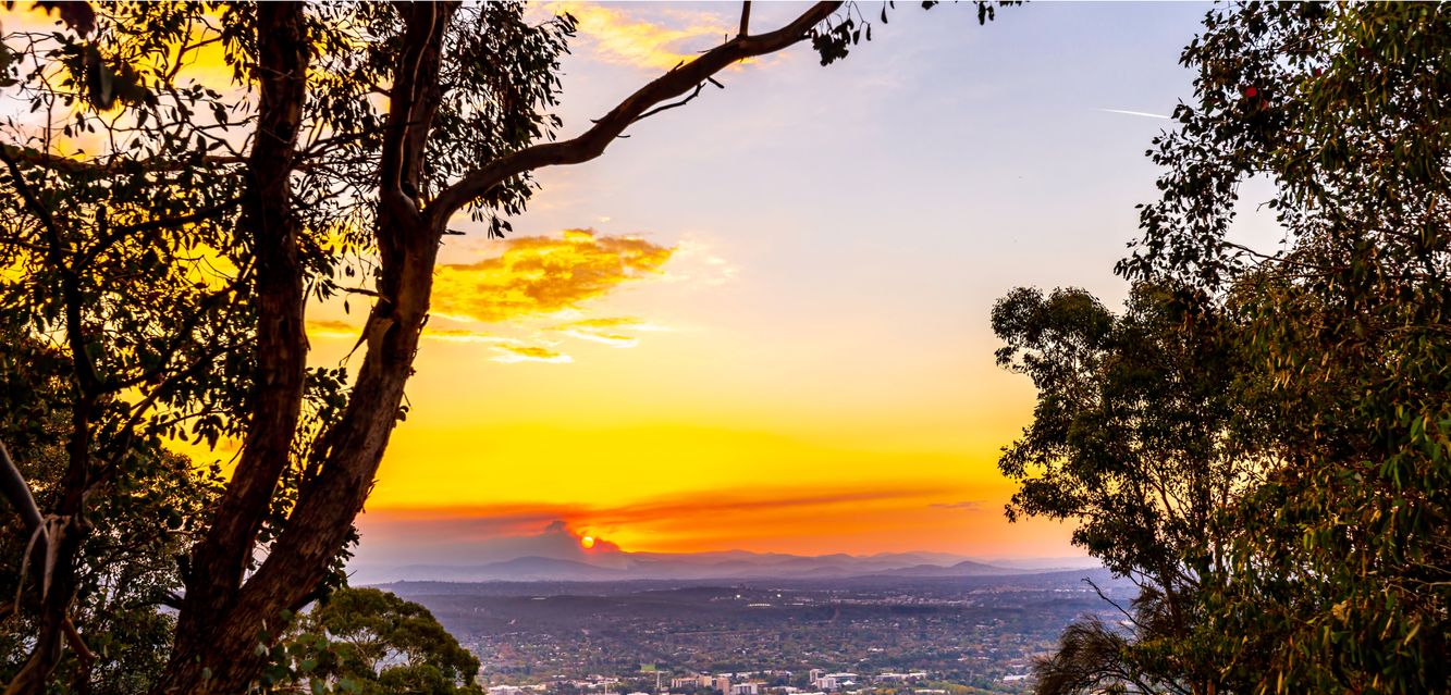 Sunset views from Mount Ainslie Lookout near Fyshwick.