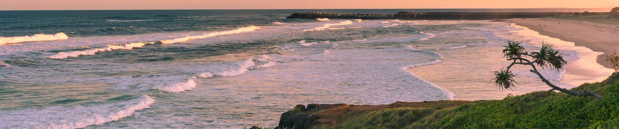 The pinky sunset in summer time on the beach in Ballina.