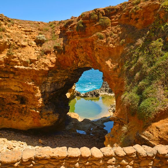 The Grotto along the Great Ocean Road.