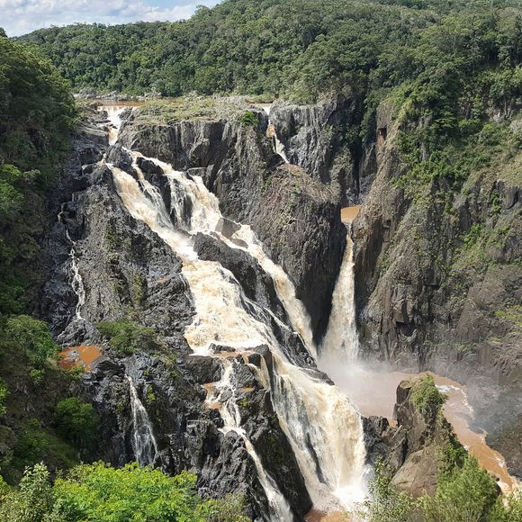 The spectacular Barron Falls.